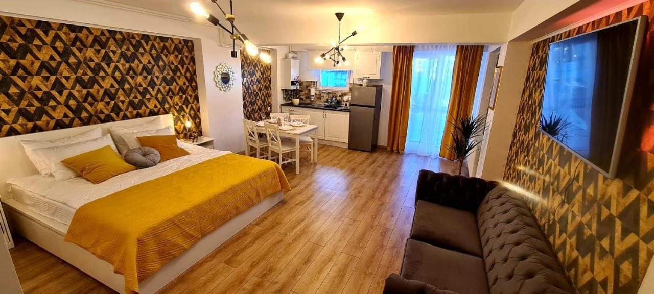 La Maison De Zoe - Airport Residences Otopeni Exteriör bild